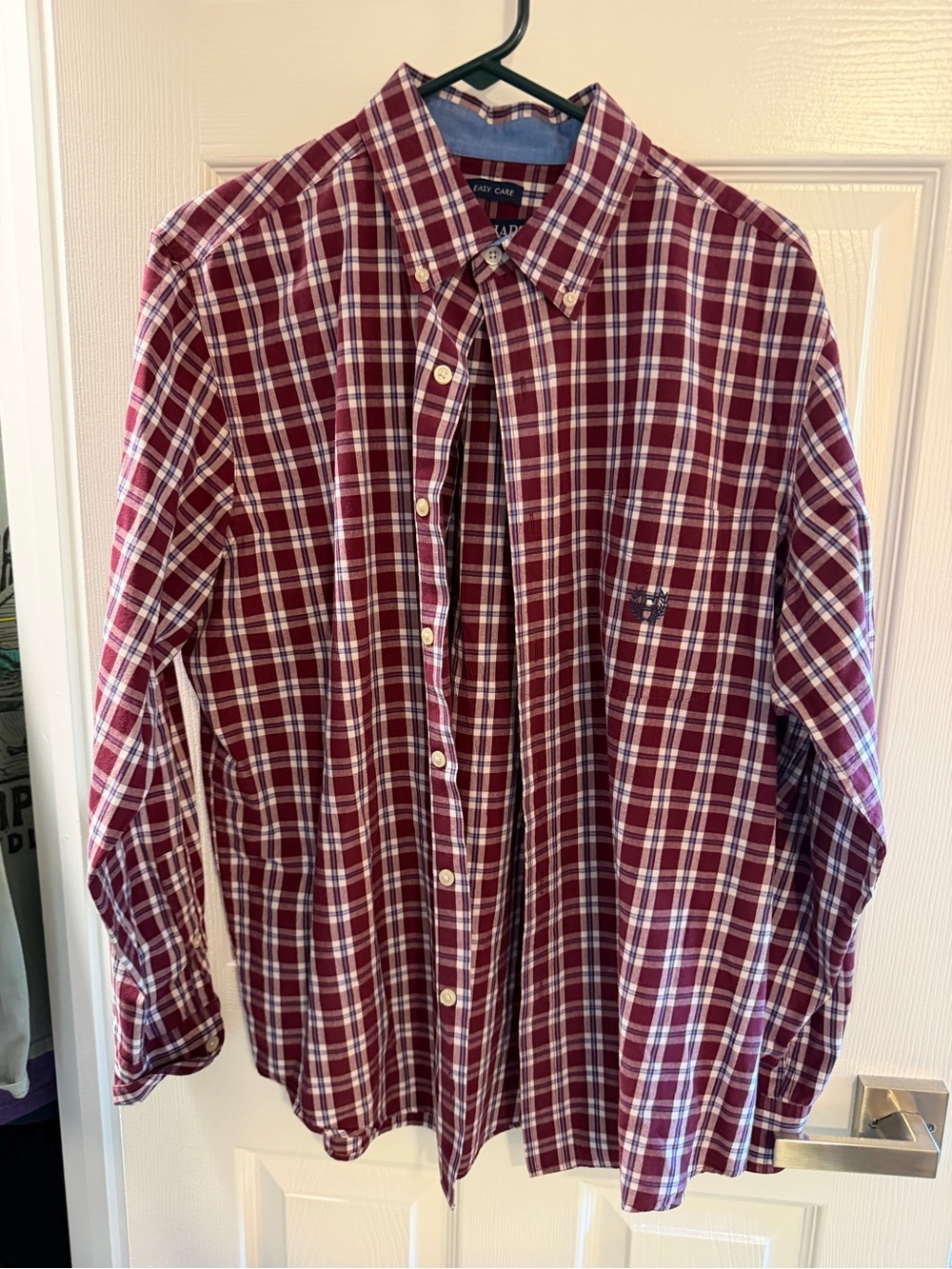 Chaps Men’s Large Burgundy Plaid Button Down Shirt Easy Care